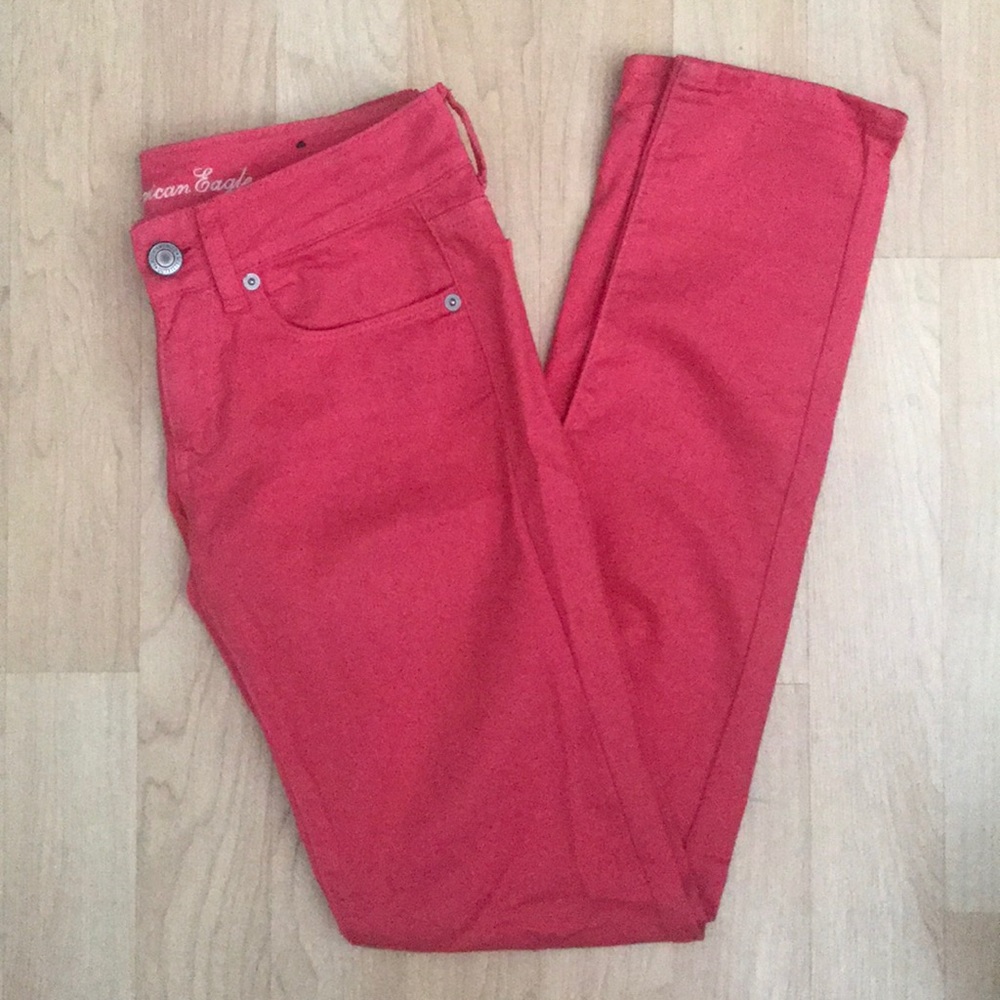 American Eagle pink skinny jeans